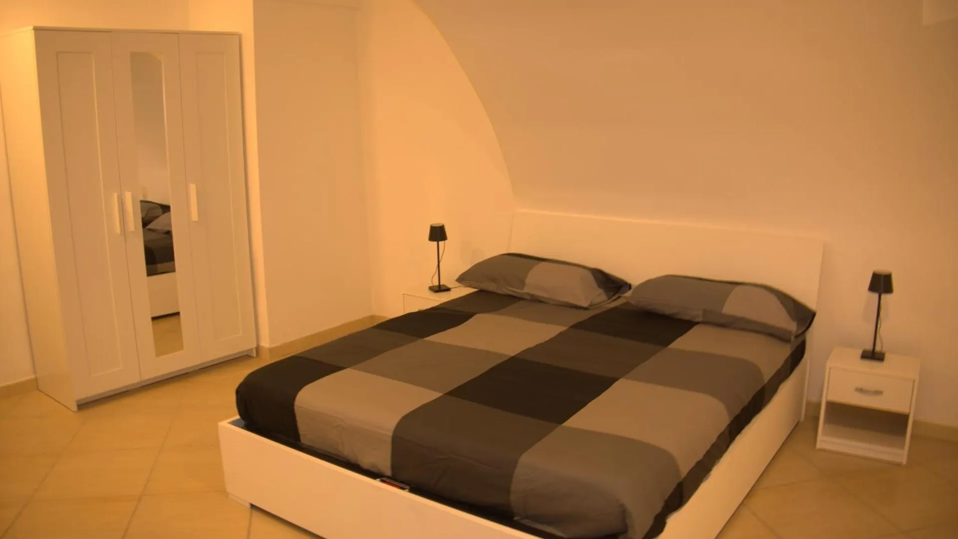 Casa Ndunetta Naples Apartment